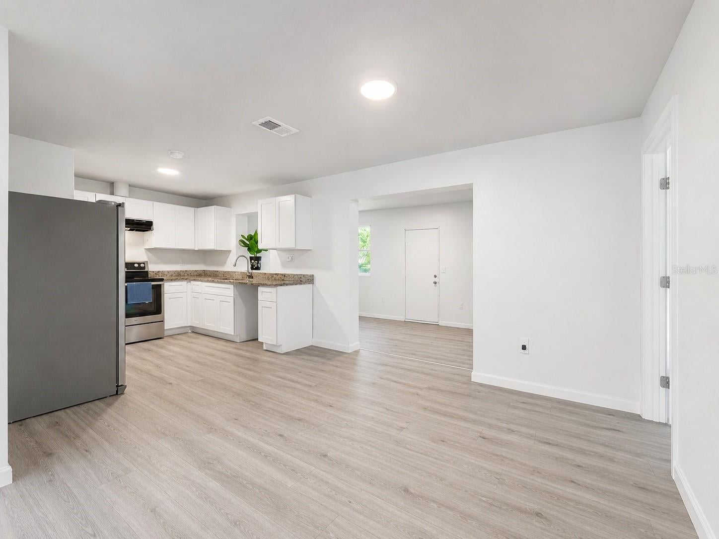 808 N 7TH STREET
