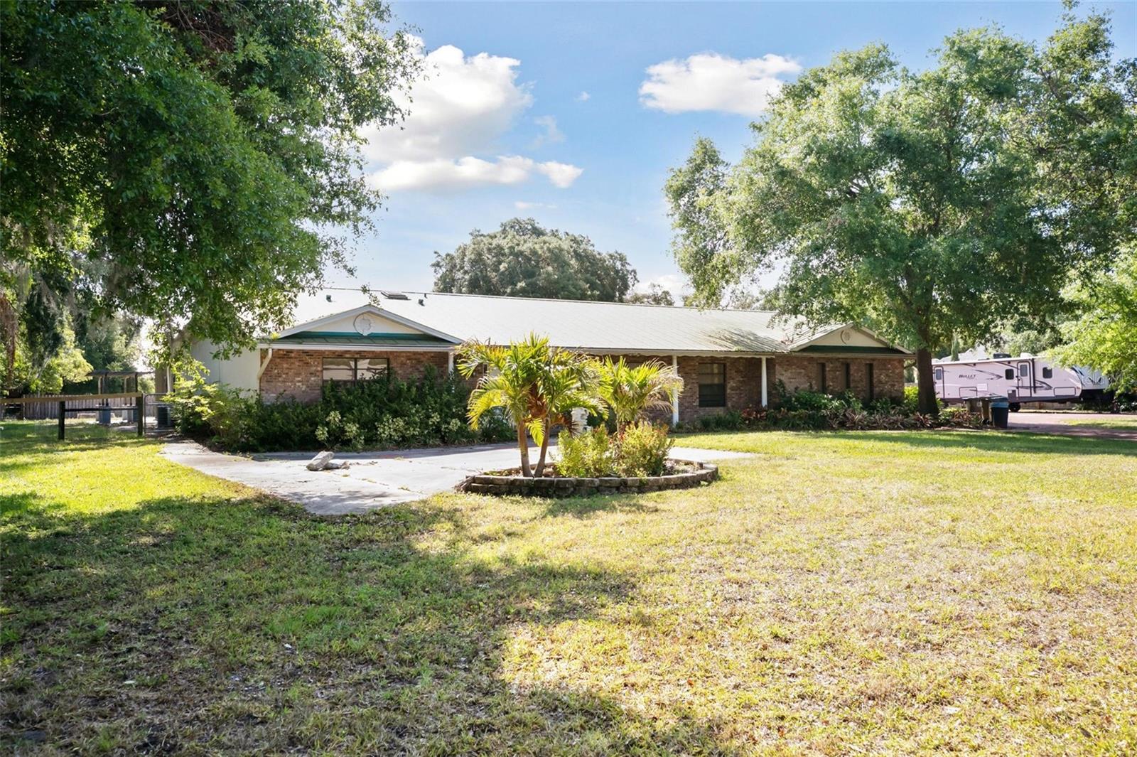 949 SHADOW OAKS ROAD