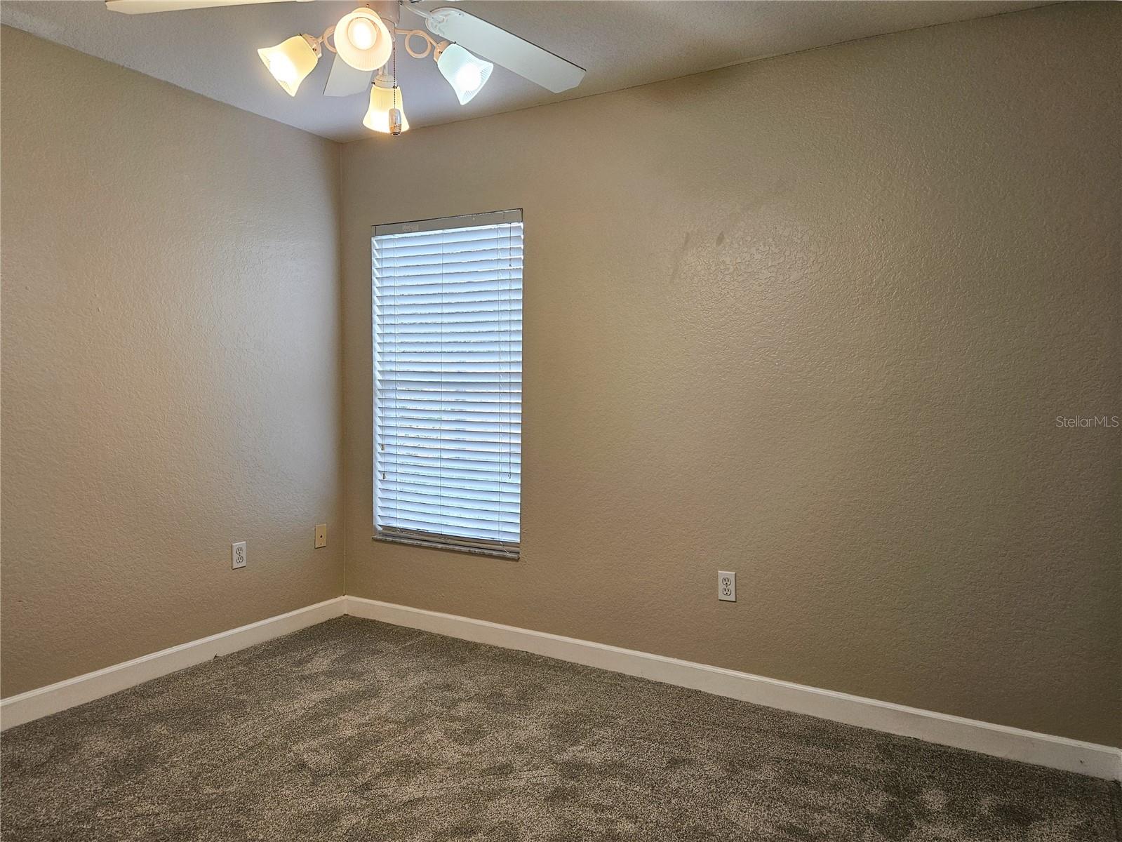 CLUBHOUSE HERITAGE - Residential Lease