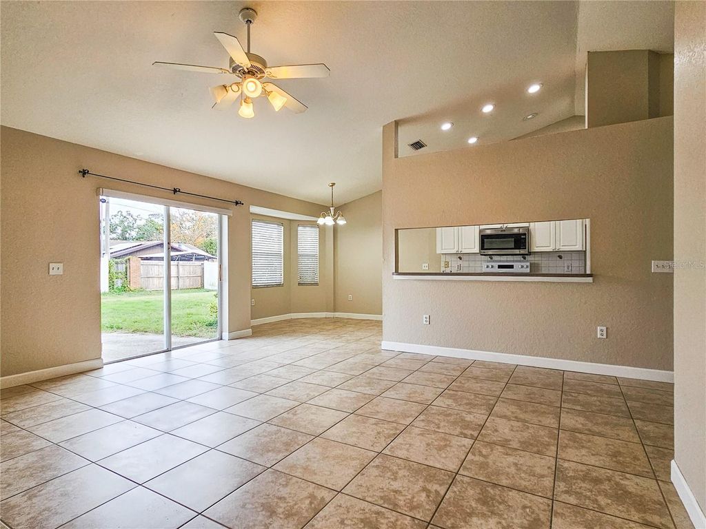 Photo of 5260 English Drive, Lakeland, FL 33812 (MLS # L4958097)