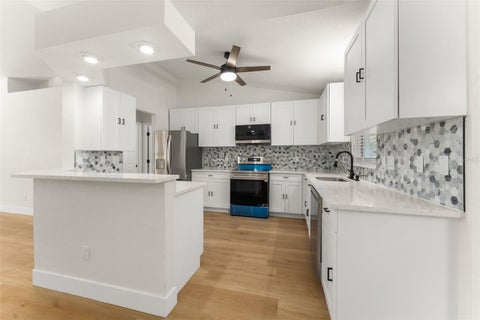 Tiny photo for 7740 NW 145th Avenue Road, Morriston, FL 32668 (MLS # OM734781)