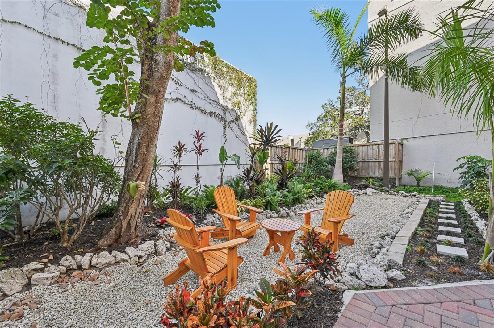 FRANCES CARLTON - Residential