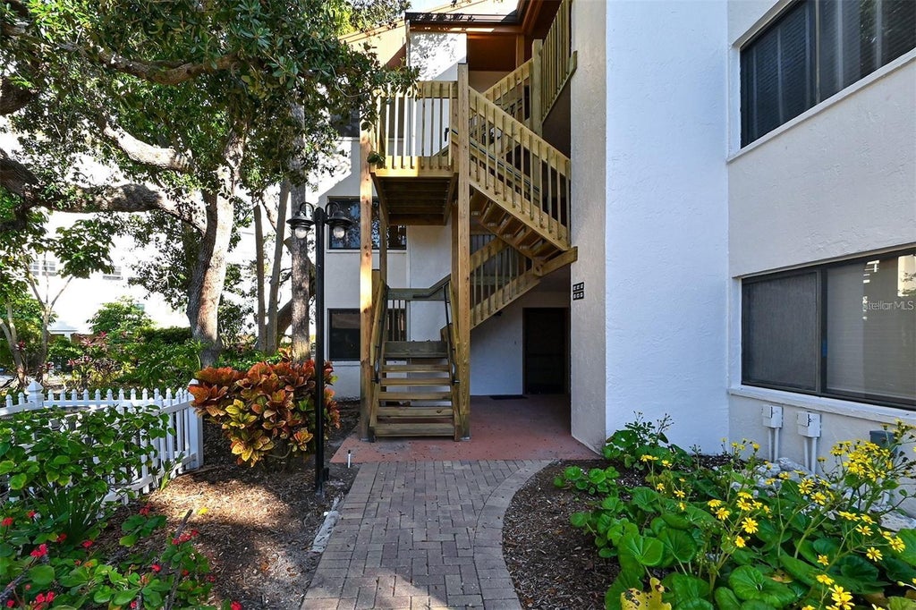 Photo of 1900 Cove Ii Place #122, Sarasota, FL 34242 (MLS # A4706408)