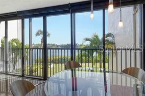 1900 COVE II PLACE 122