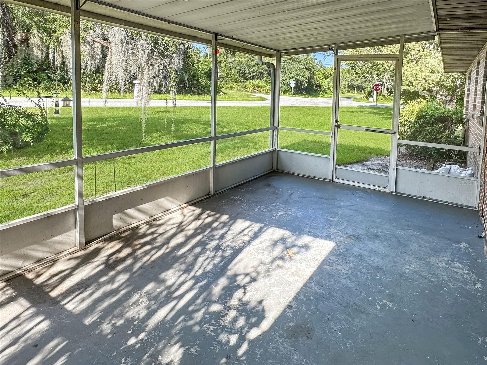 DELTONA LAKES UNIT 29 & 37 REP - Residential Lease