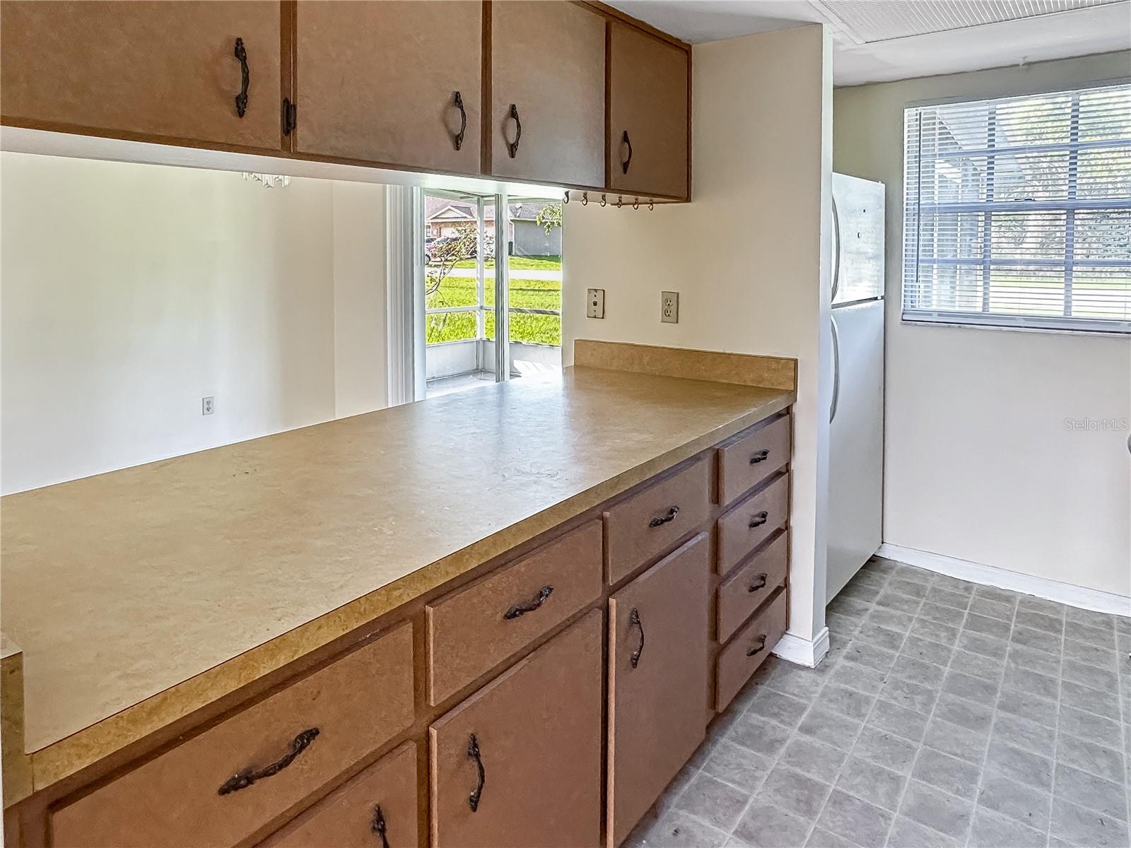 DELTONA LAKES UNIT 29 & 37 REP - Residential Lease