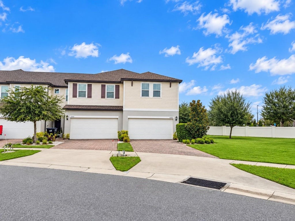 Photo of 15367 Willow Arbor Circle, Orlando, FL 32824 (MLS # S5157129)