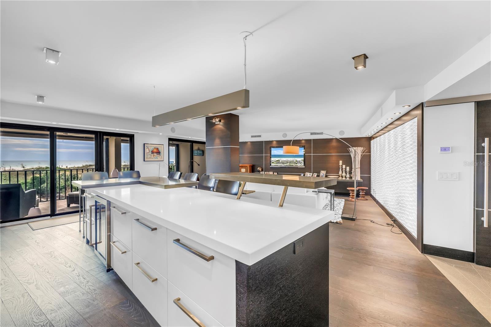 LIDO CONDO - Residential