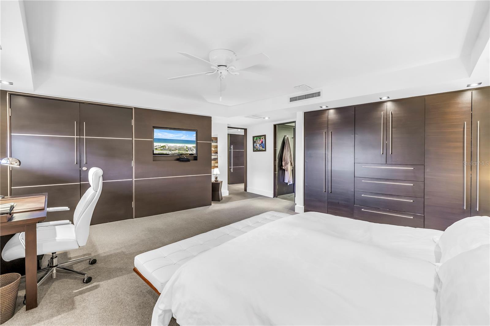 LIDO CONDO - Residential