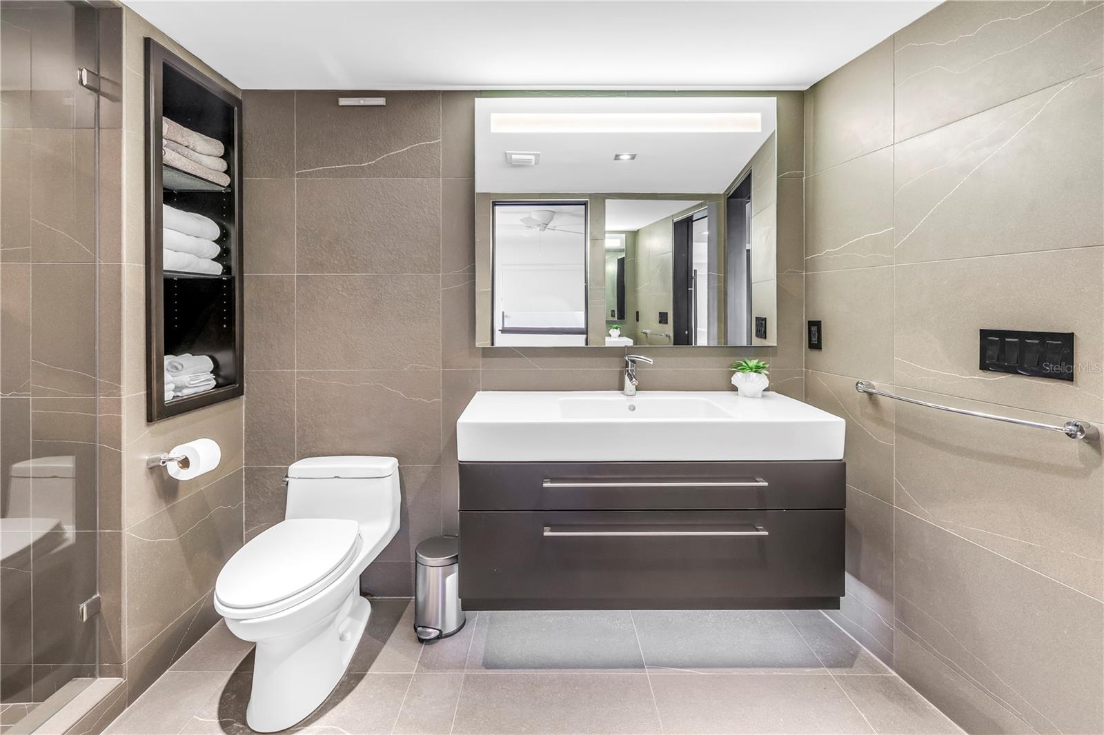 LIDO CONDO - Residential