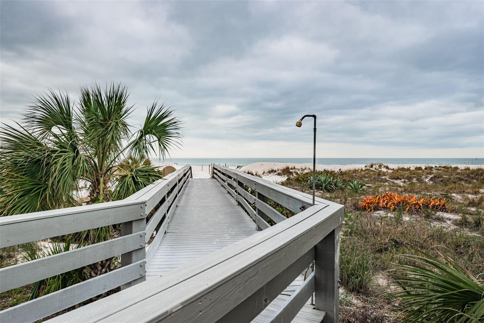 LIDO CONDO - Residential