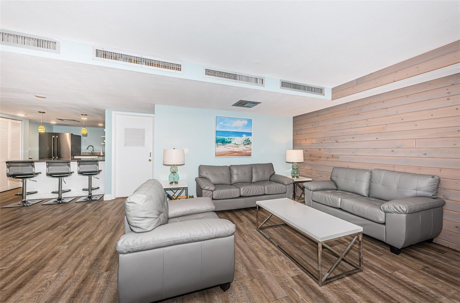 LIDO CONDO - Residential
