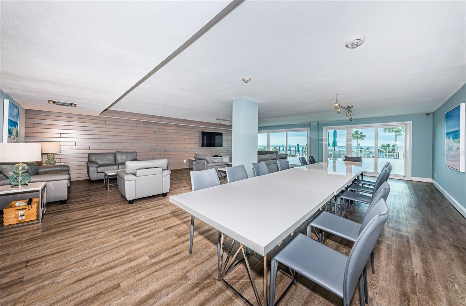 LIDO CONDO - Residential