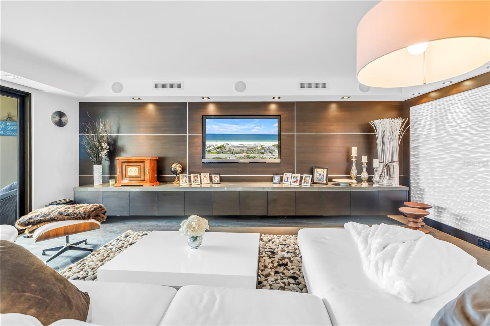 LIDO CONDO - Residential