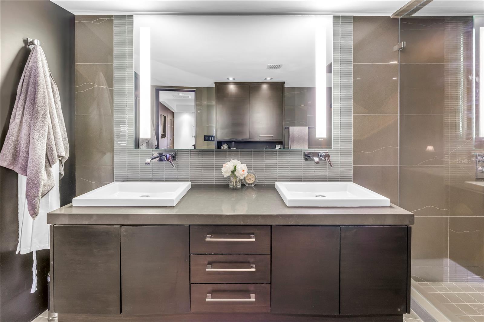 LIDO CONDO - Residential