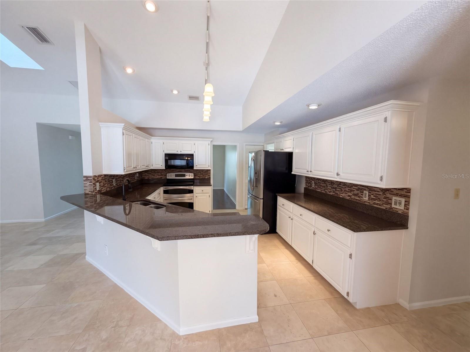 3339 PAISLEY CIRCLE