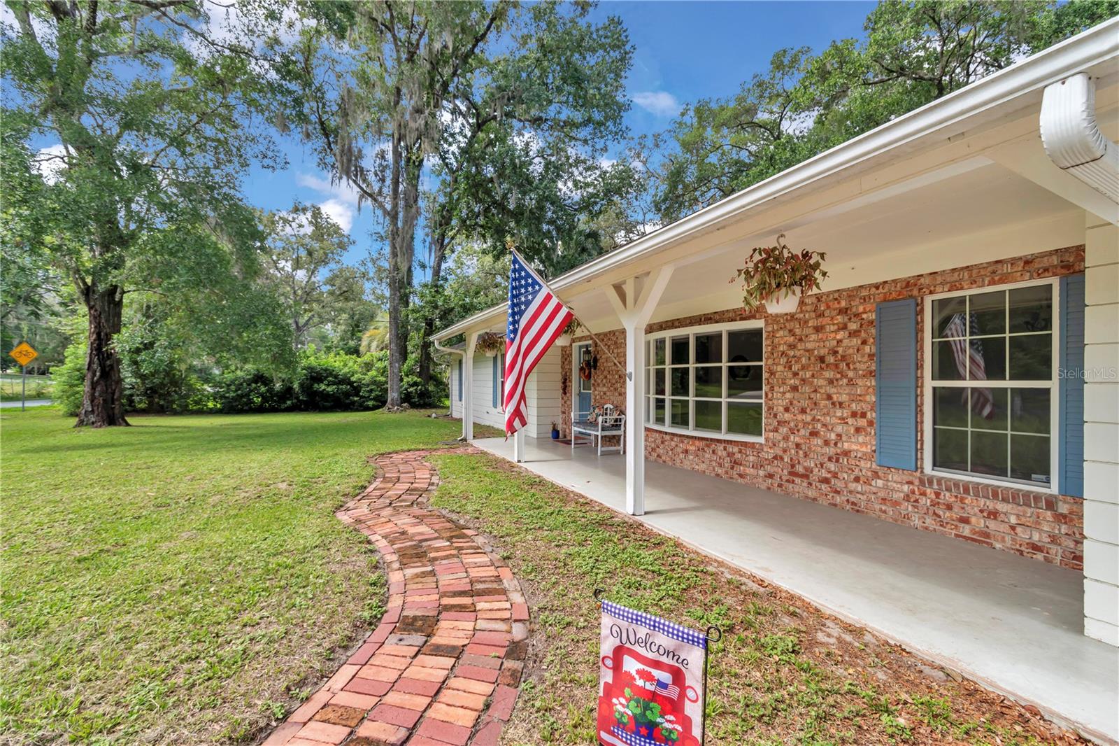 148 SE 39TH TERRACE