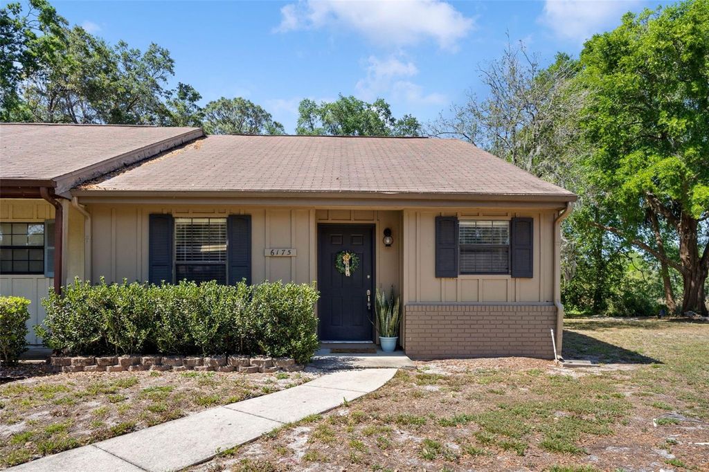 Photo of 6175 Beechwood Drive, Dade City, FL 33523 (MLS # G5096622)