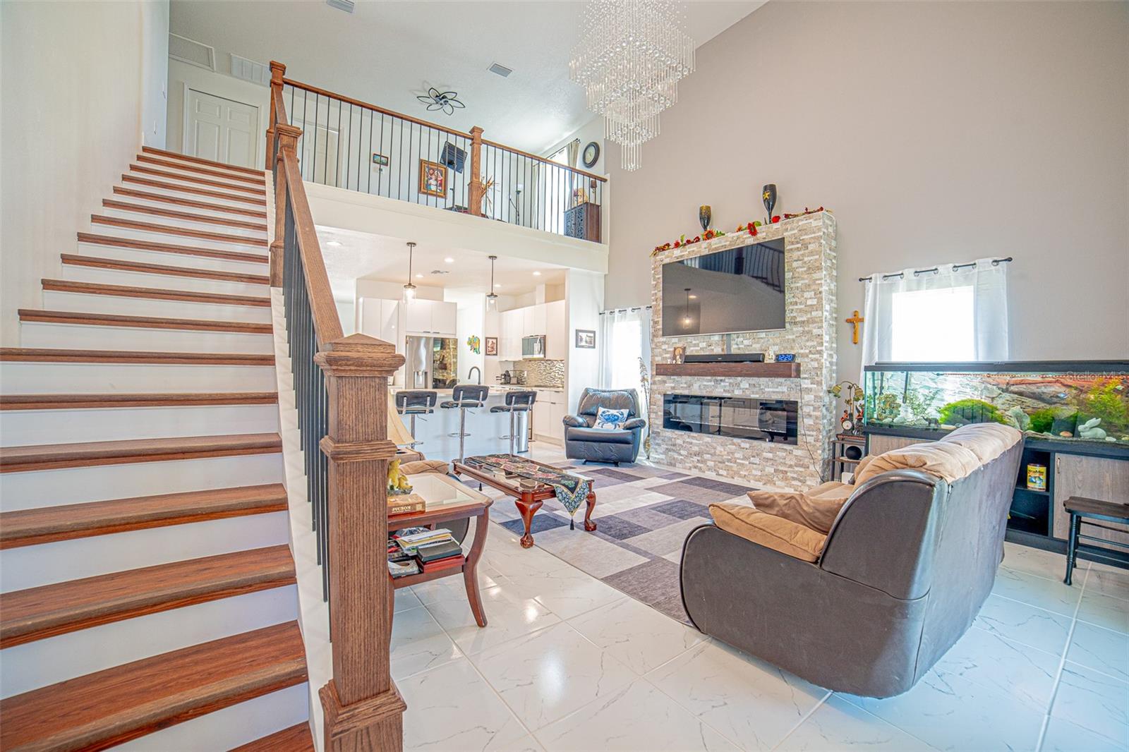 SPRING HILL - Residential