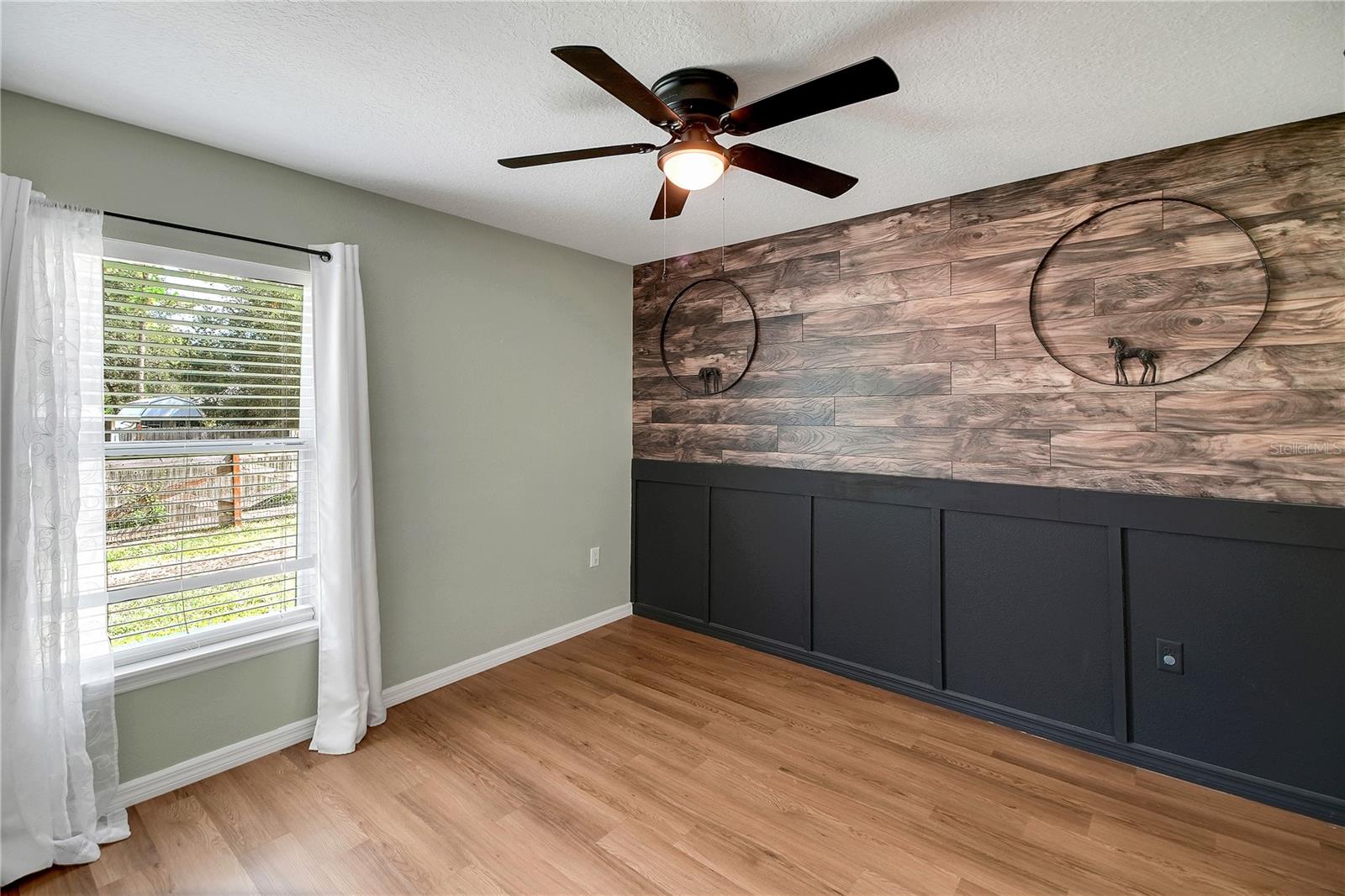 EAST UMATILLA - Residential