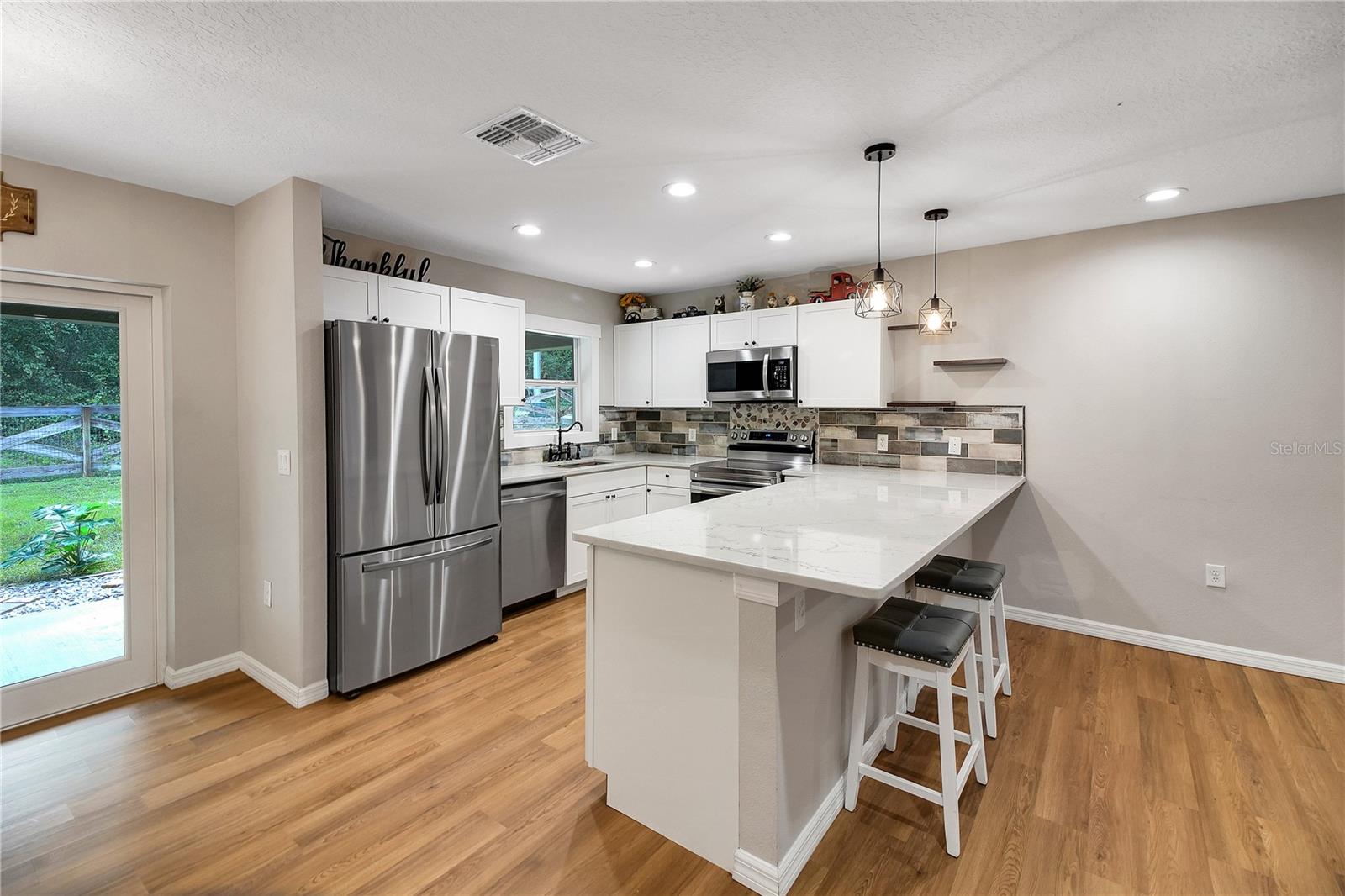 EAST UMATILLA - Residential