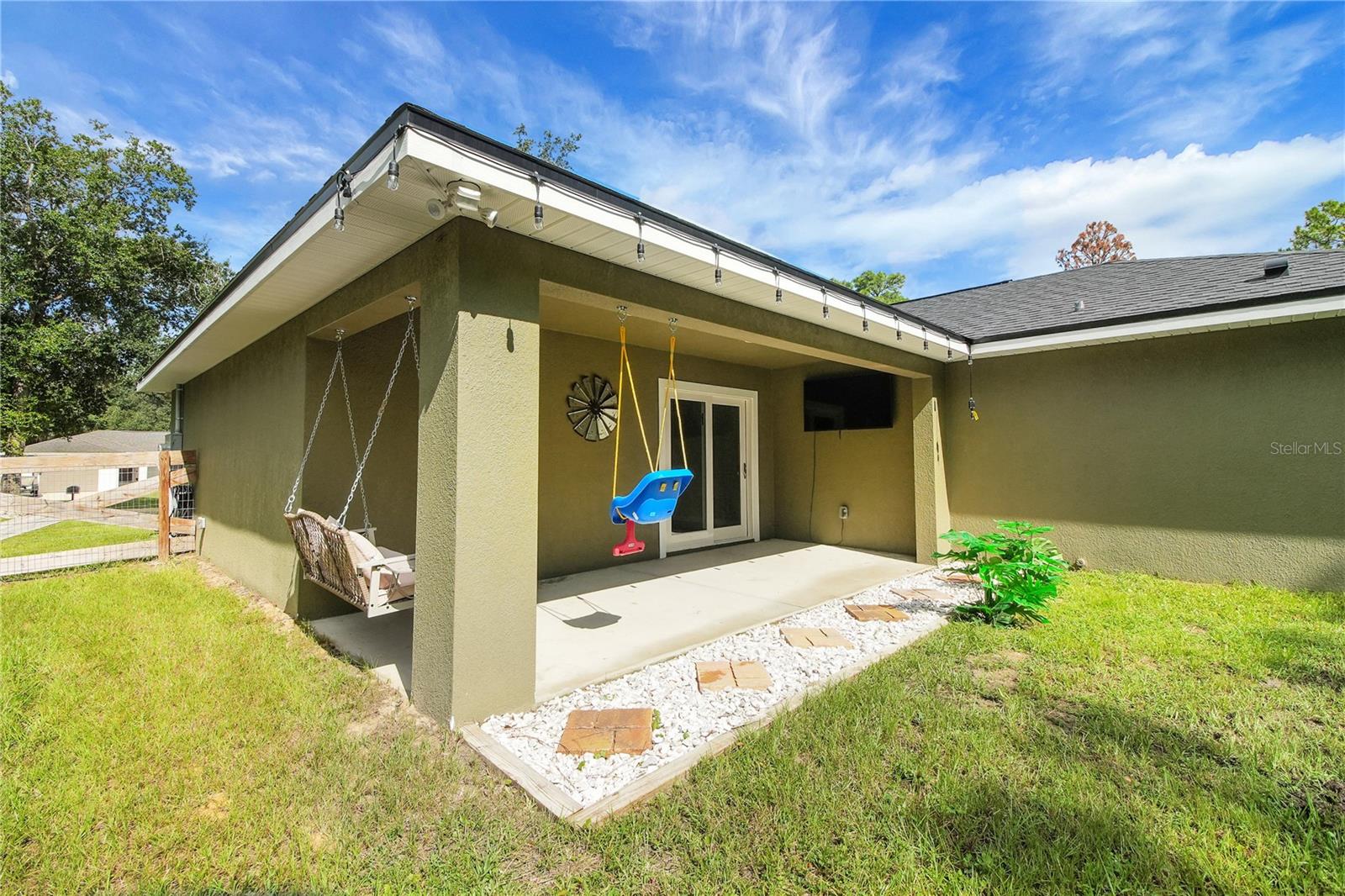EAST UMATILLA - Residential