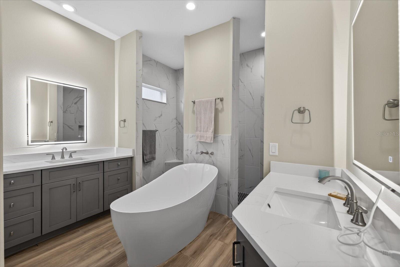SUNSET LANE PARK SUB - Residential