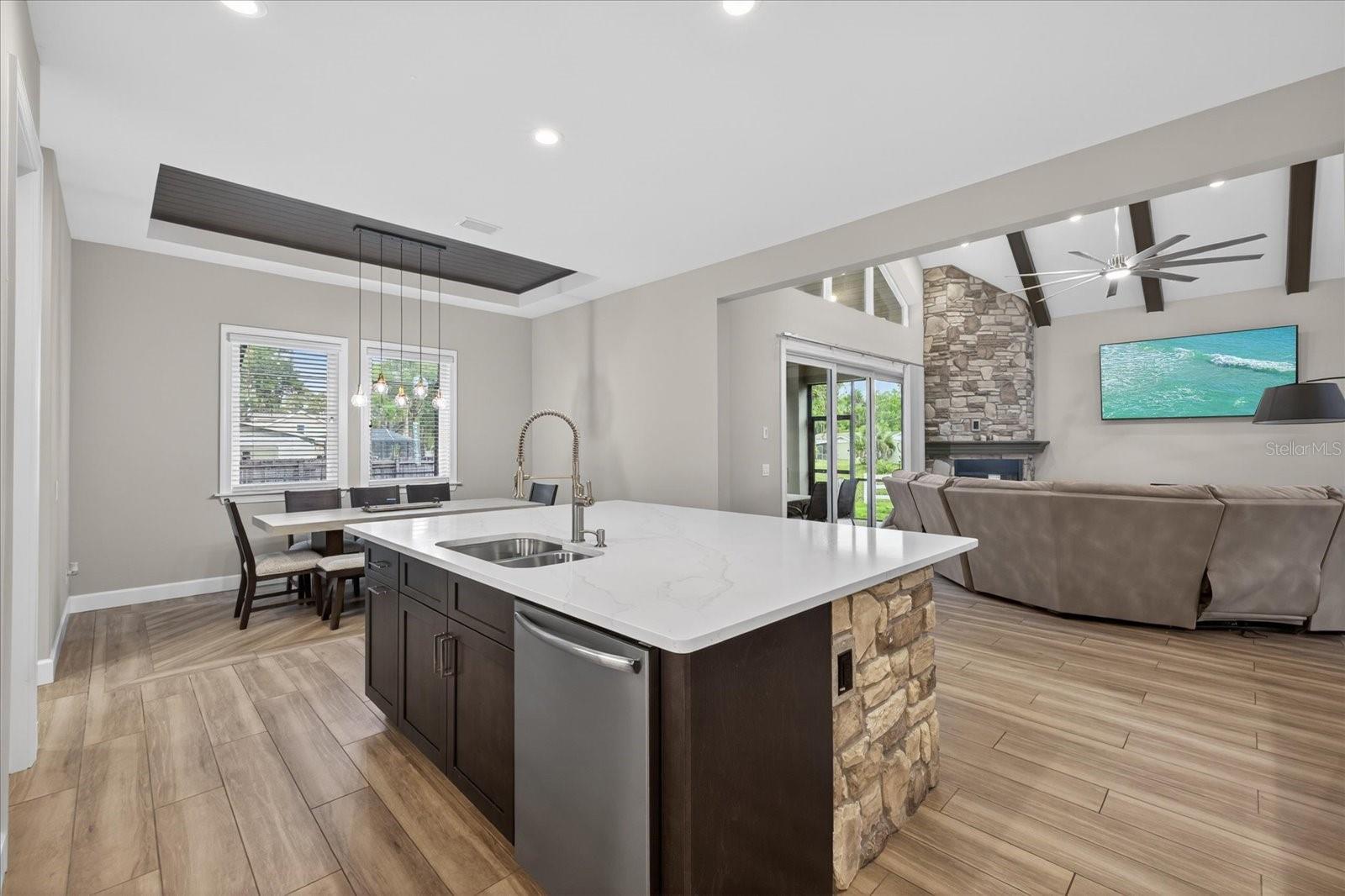 SUNSET LANE PARK SUB - Residential