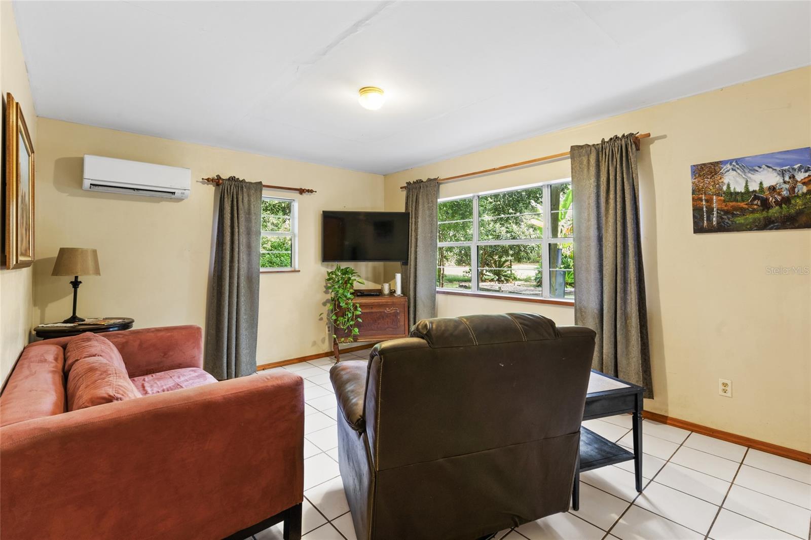 MEADOWVIEW - Residential