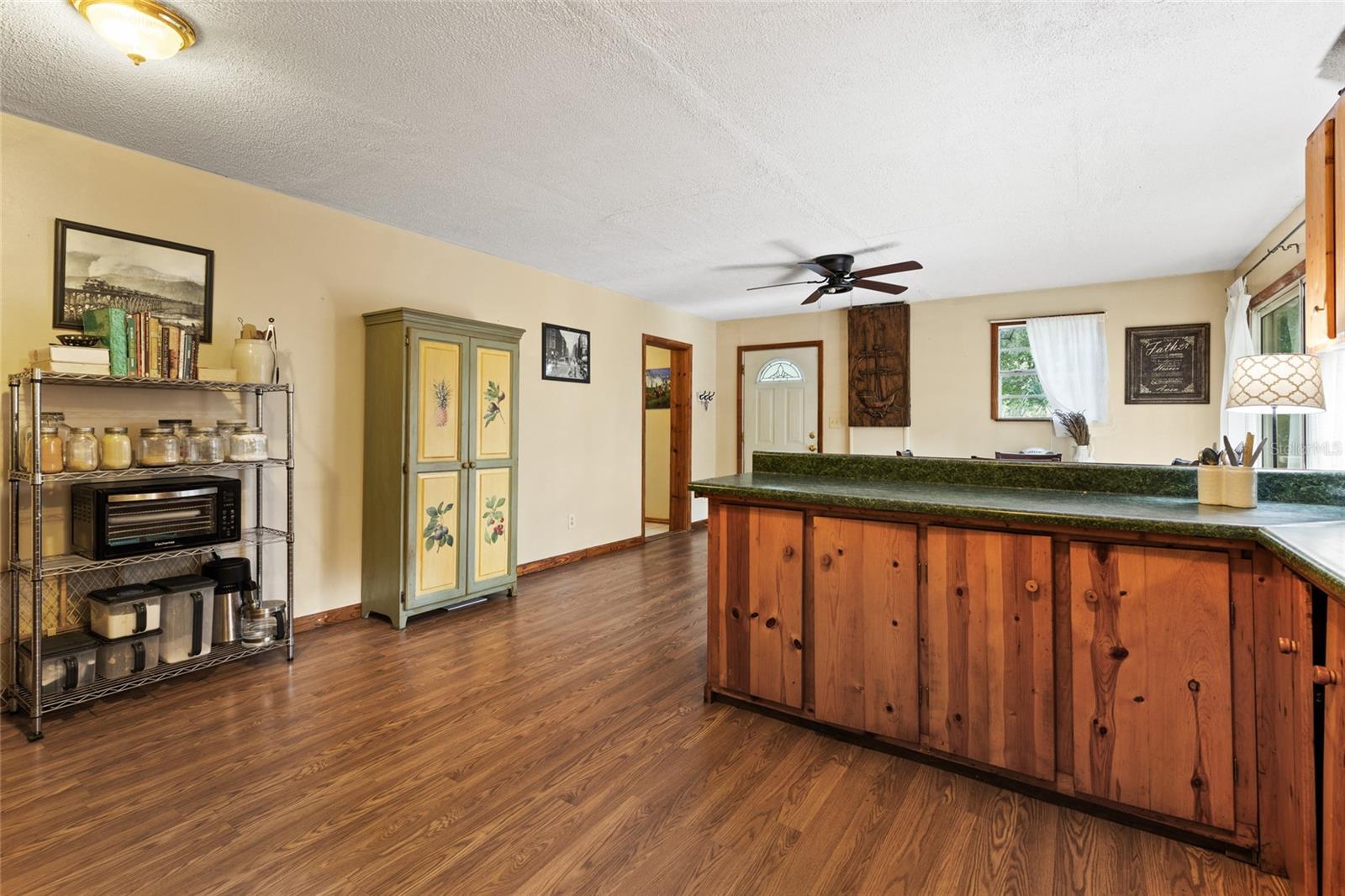 MEADOWVIEW - Residential