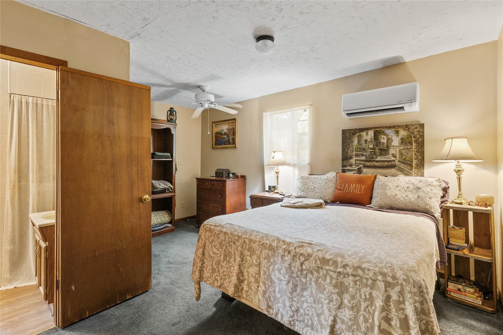 MEADOWVIEW - Residential