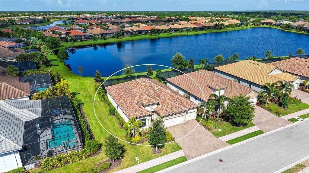 Photo of 7050 Highgate Lane, Lakewood Ranch, FL 34202 (MLS # A4659535)