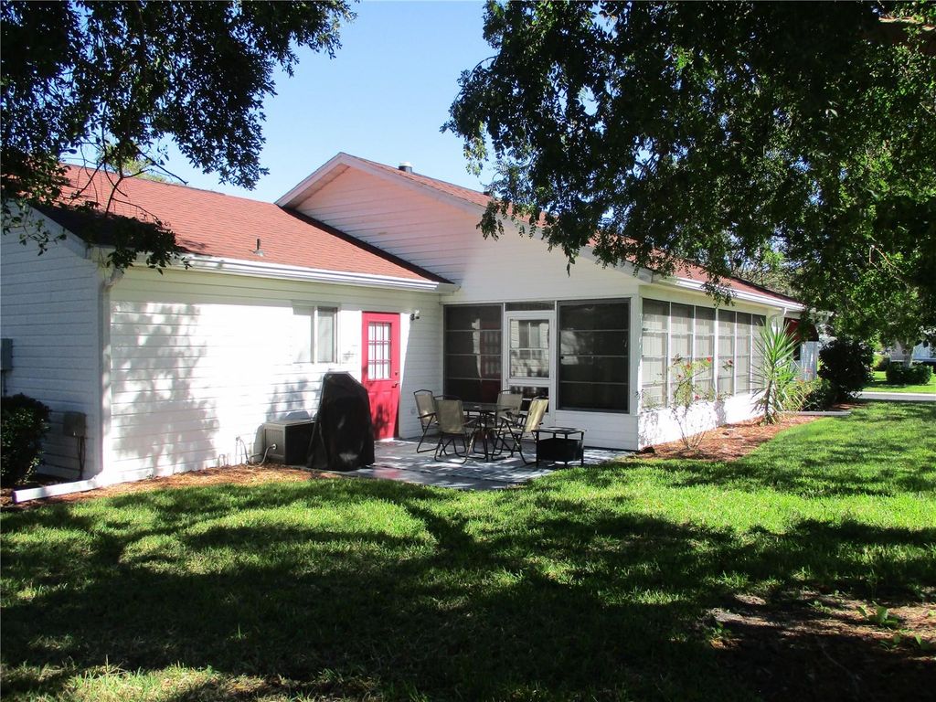 Photo of 11228 SW 138th Place, Dunnellon, FL 34432 (MLS # OM712745)