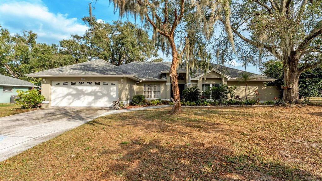 Photo of 6664 Chadron Court, Lakeland, FL 33813 (MLS # L4963075)