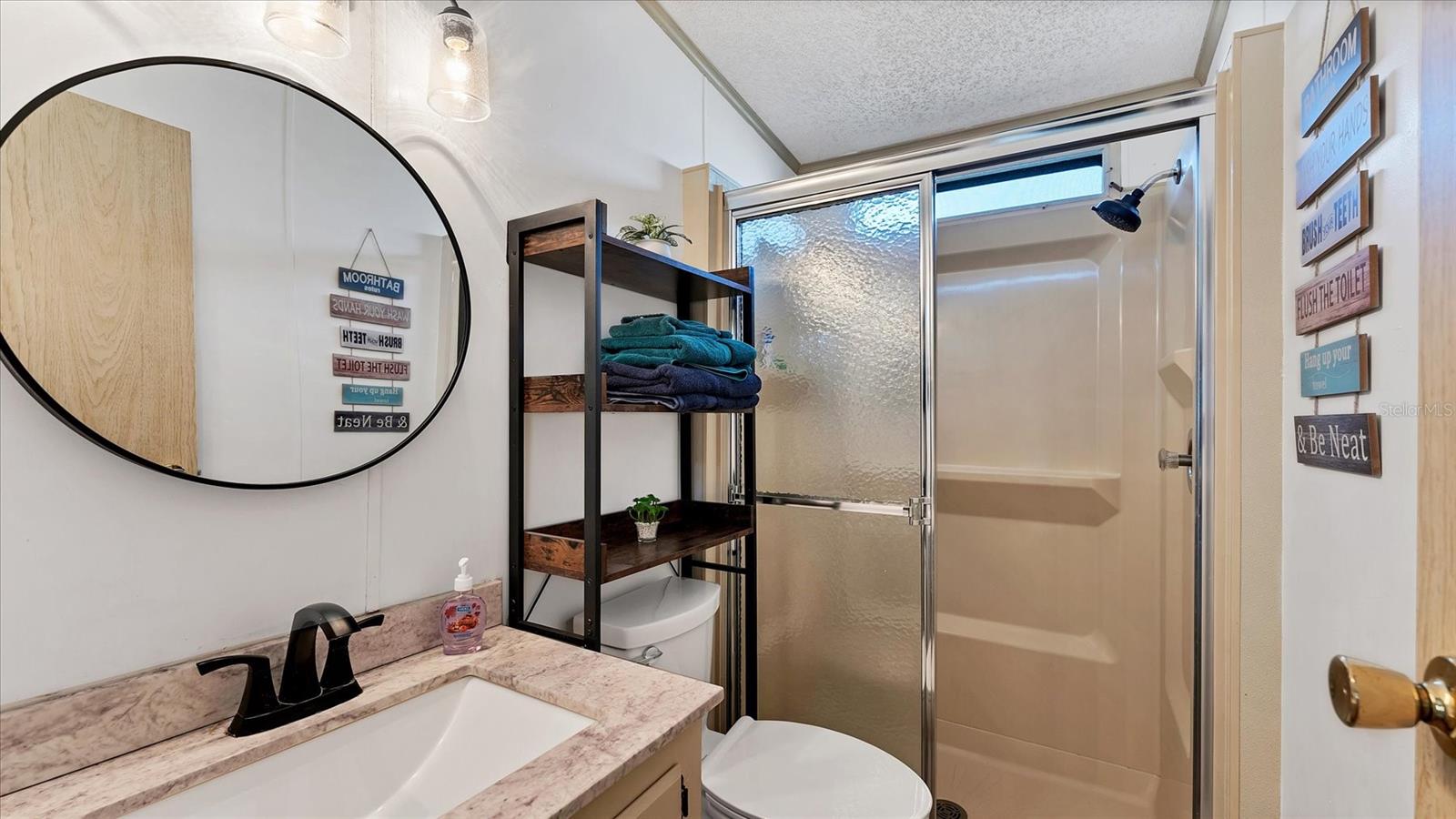 TIDEVUE ESTATES SECOND ADD - Residential