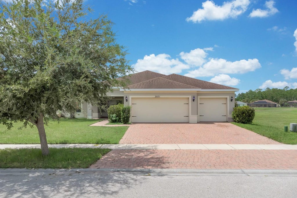 Photo of 3851 Gulf Shore Circle, Kissimmee, FL 34746 (MLS # S5156729)