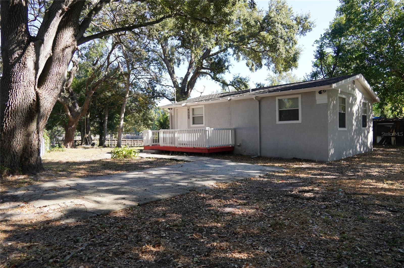 ENGLEWOOD - Residential