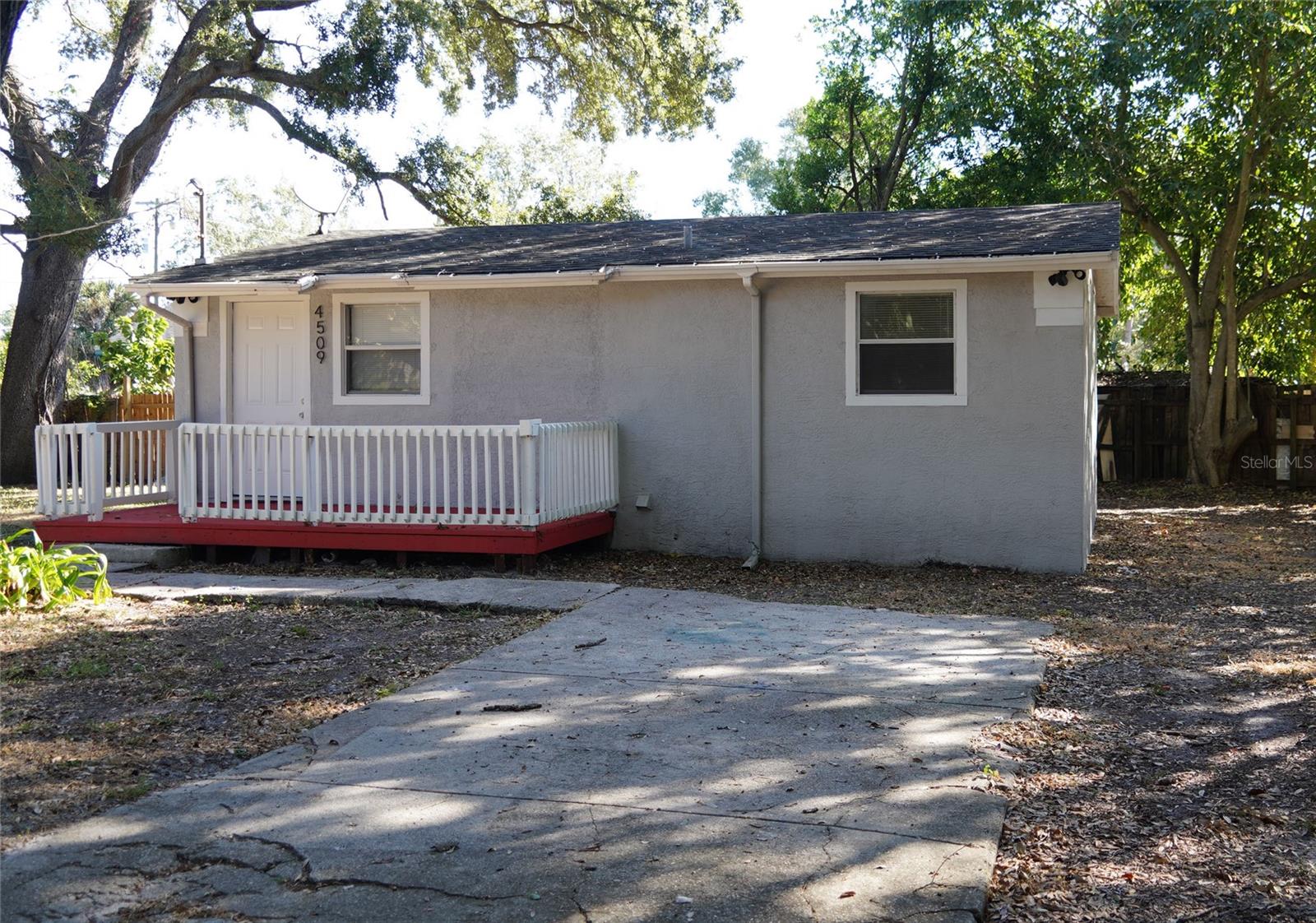 ENGLEWOOD - Residential