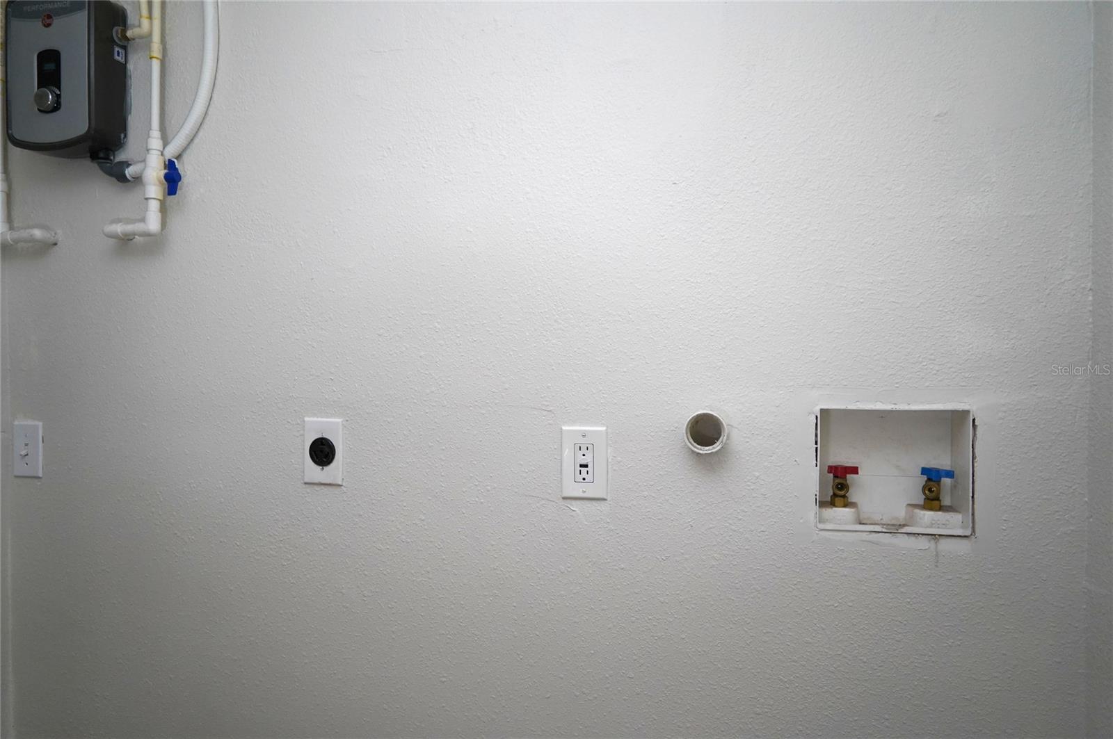 ENGLEWOOD - Residential