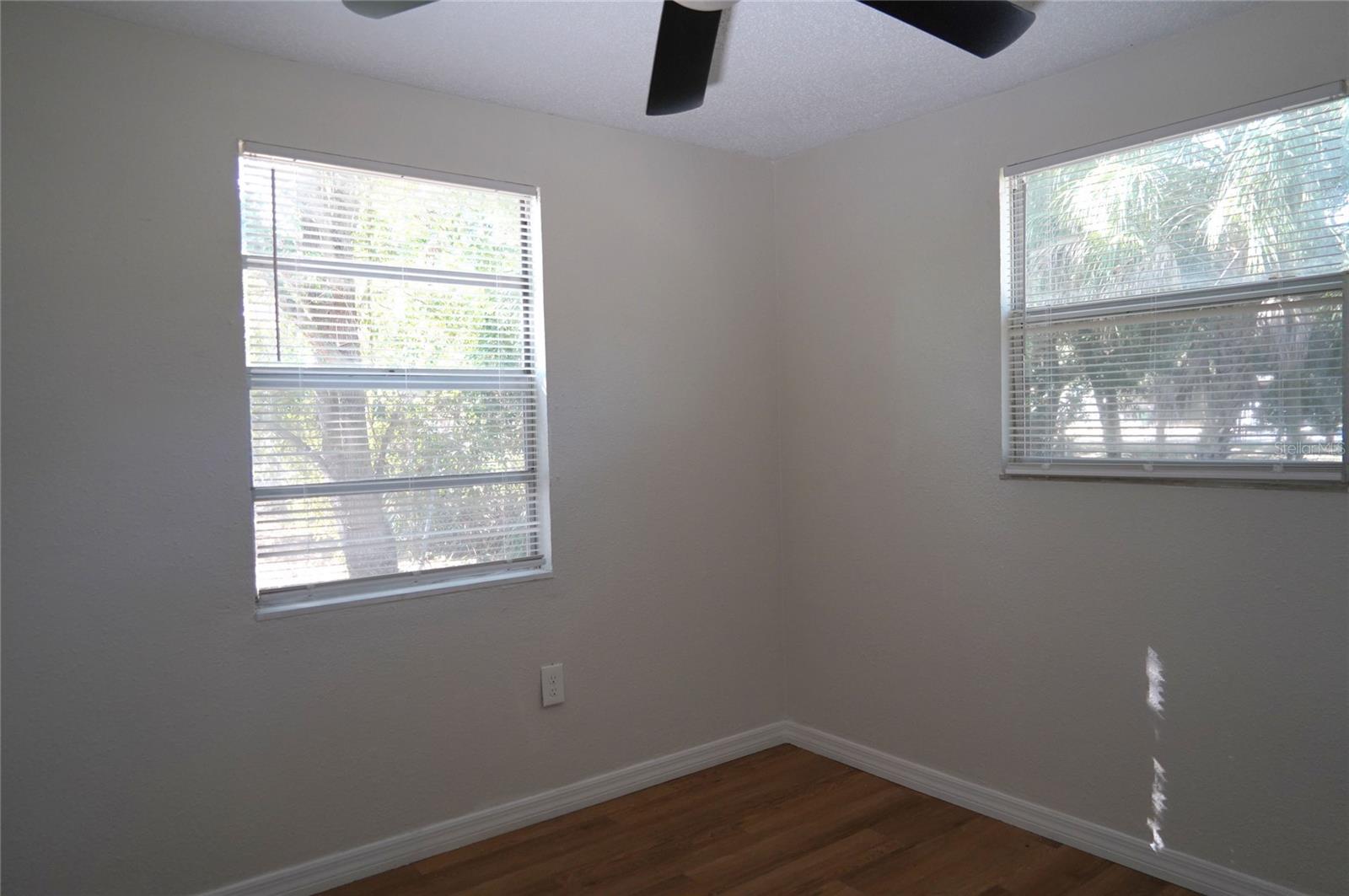 ENGLEWOOD - Residential