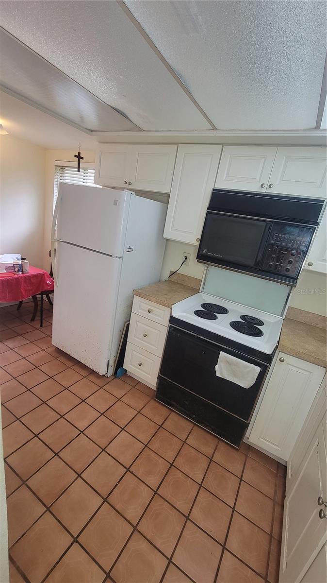 2737 E ENTERPRISE ROAD 151