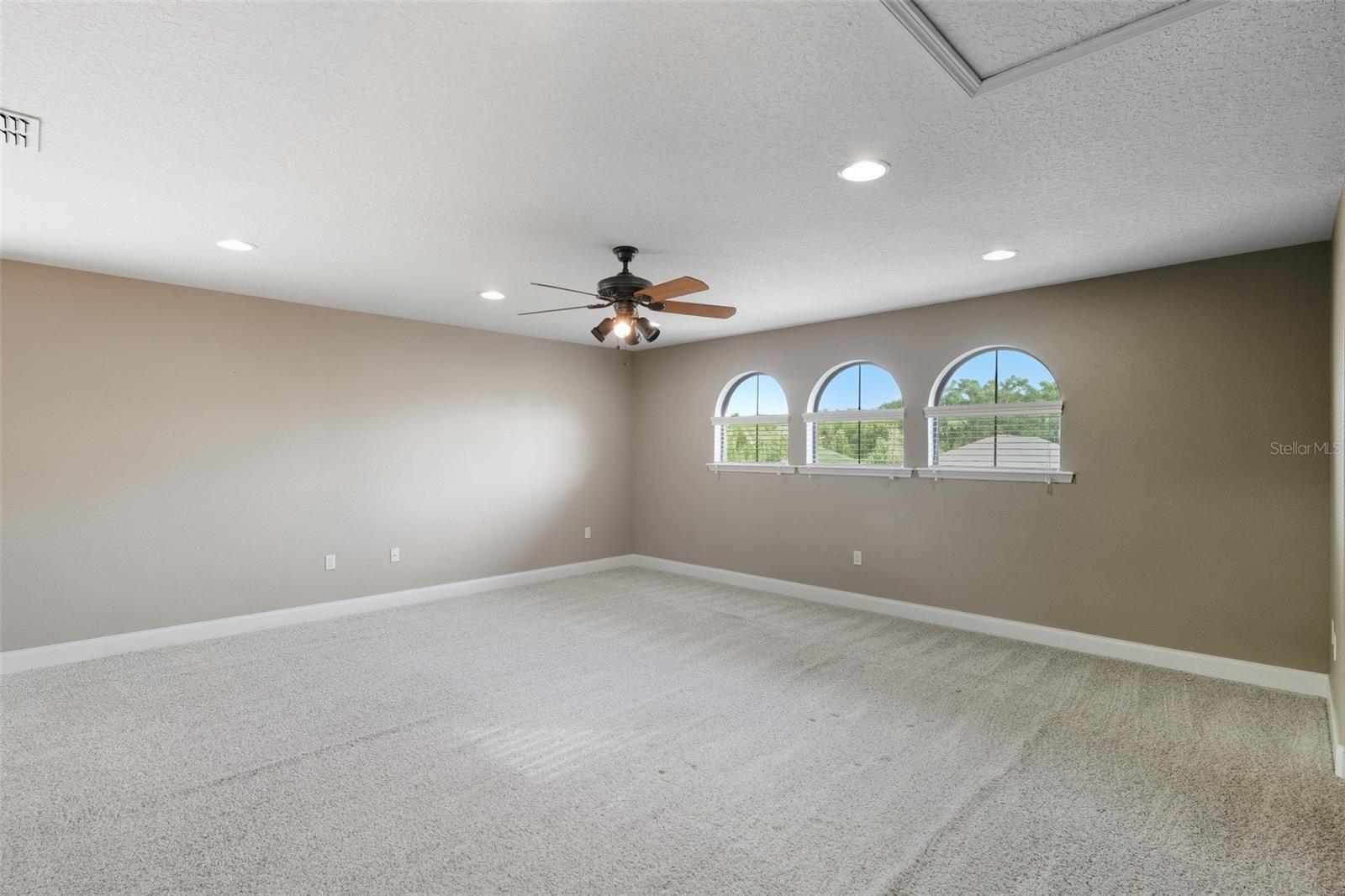 CHRISTINA CHASE - Residential