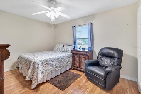 Tiny photo for 21830 King Edward Court, Leesburg, FL 34748 (MLS # G5113678)