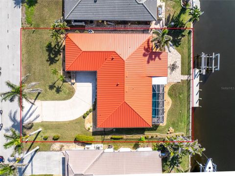A home in PUNTA GORDA