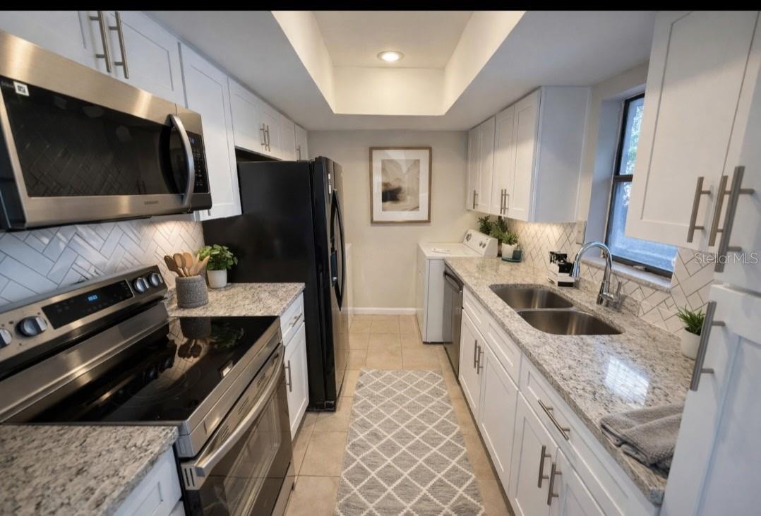 4328 AQUA VISTA DRIVE B