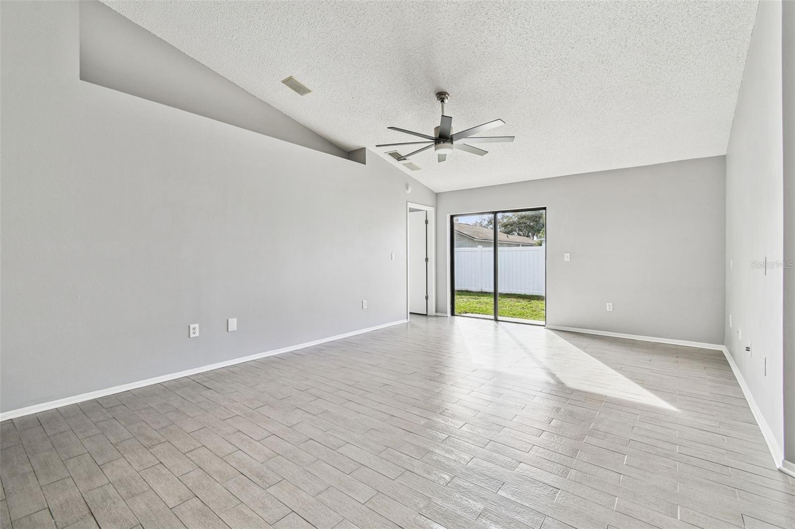 HEATHER LAKES UNIT XXII PH - Residential