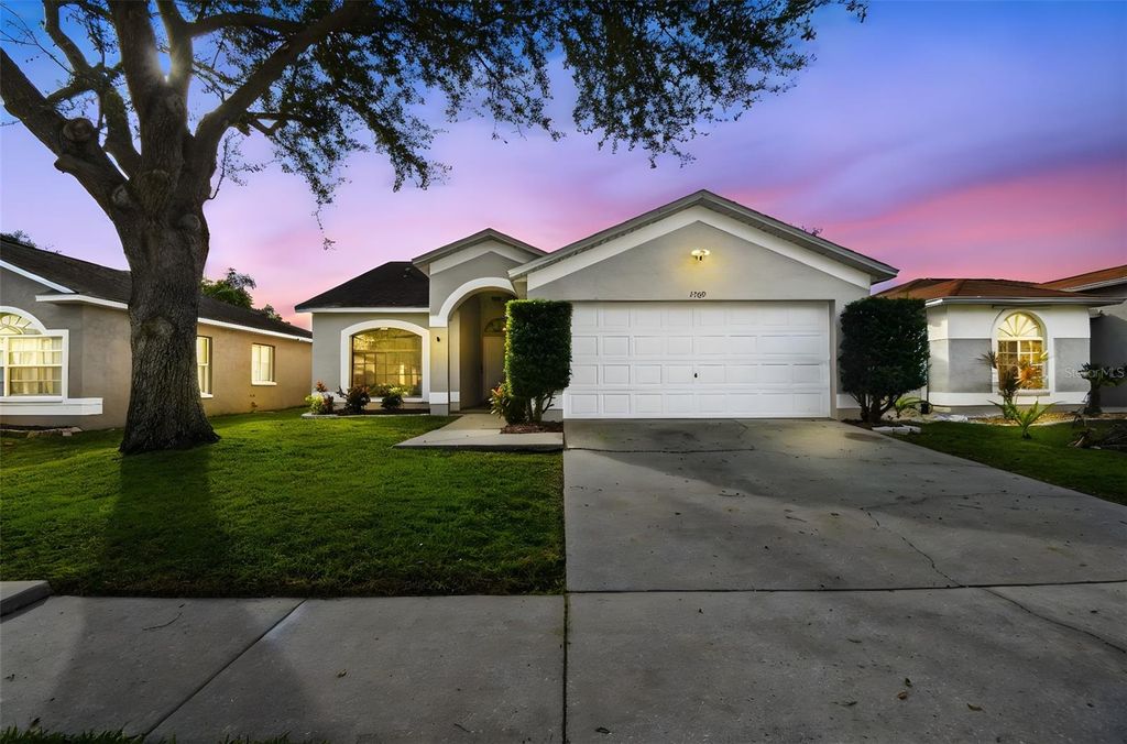 Photo of 1309 Franford Drive, Brandon, FL 33511 (MLS # TB8457704)