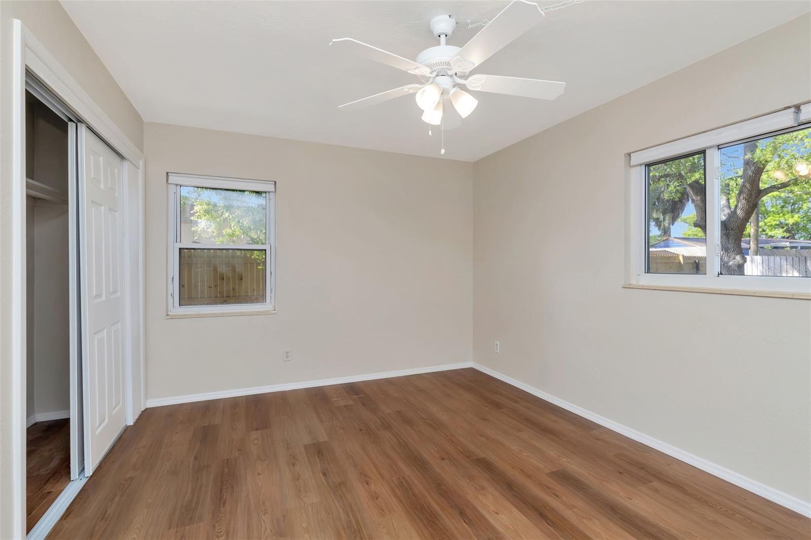 MEADOW LAWN 8TH ADD - Residential