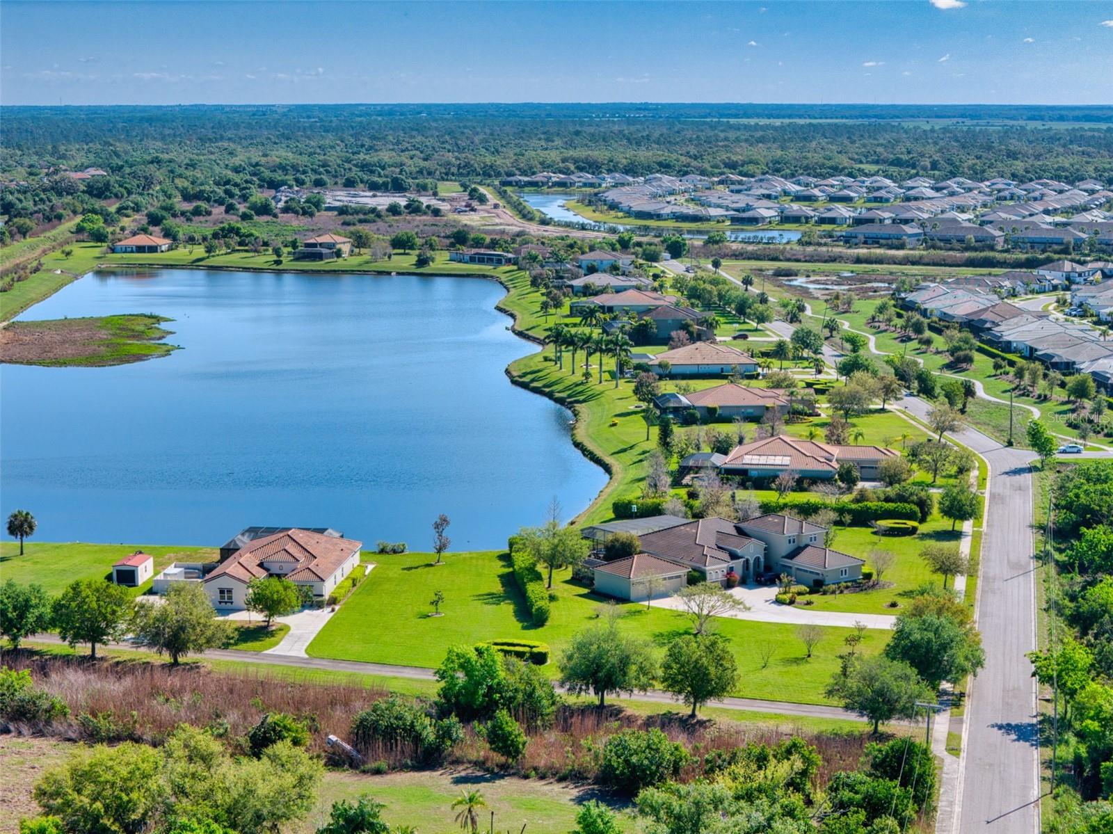 REGENT LAKE - Residential