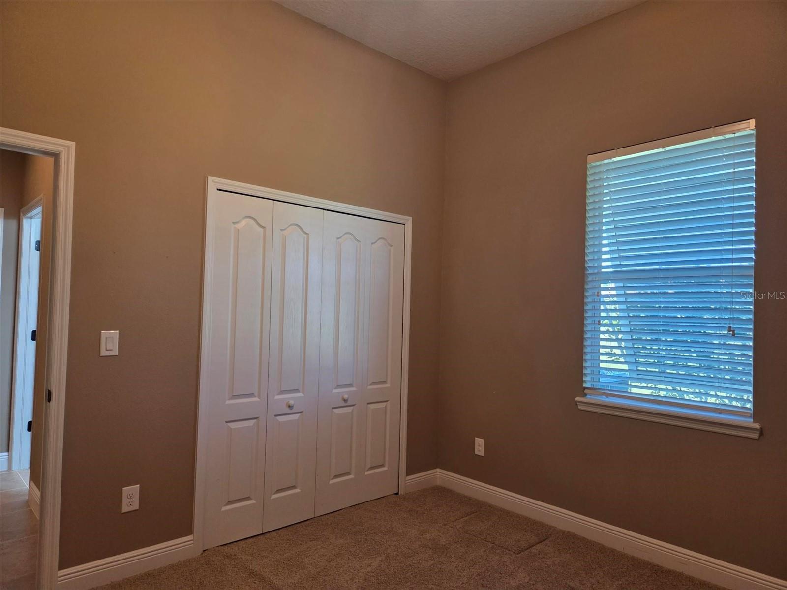 REGENT LAKE - Residential